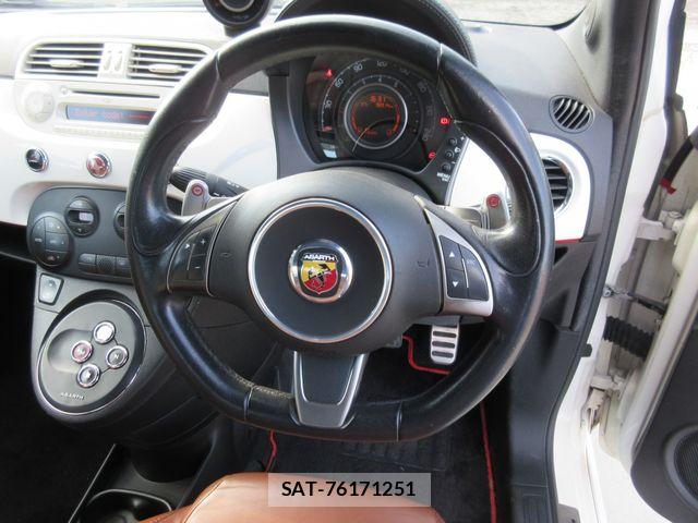 Abarth 500 2010-09 8205843-28