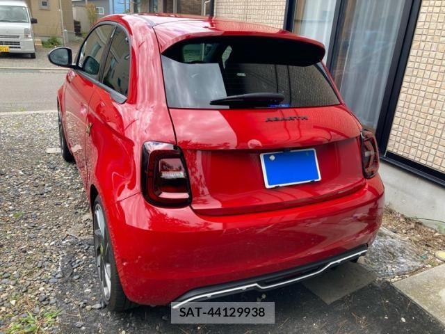 Abarth 500 2023-10 7614558-3