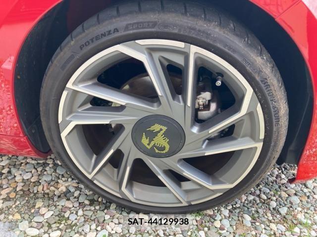 Abarth 500 2023-10 7614558-7