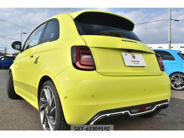 Abarth 500 2024-10 7875060-2