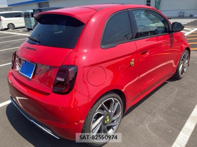 Abarth 500 2024-10 8072318-3