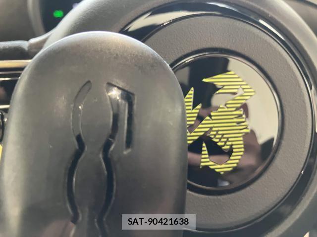 Abarth 500 2023-10 8739748-16
