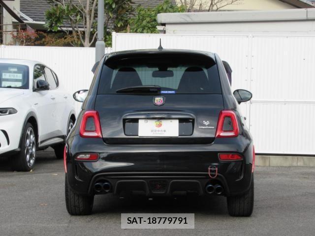 Abarth 595 2018-03 636486-8