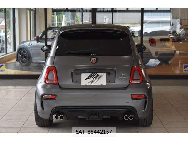 Abarth 595 2021-03 1070442-6