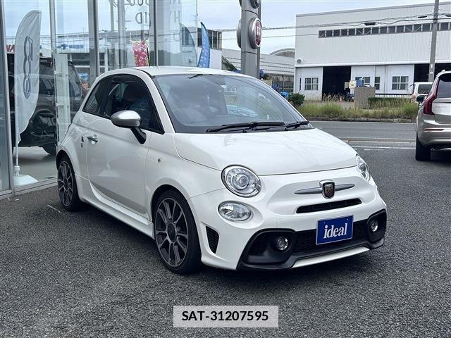 Abarth 595 2018-05 1202188-2
