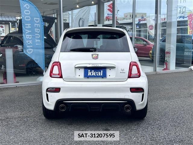 Abarth 595 2018-05 1202188-5