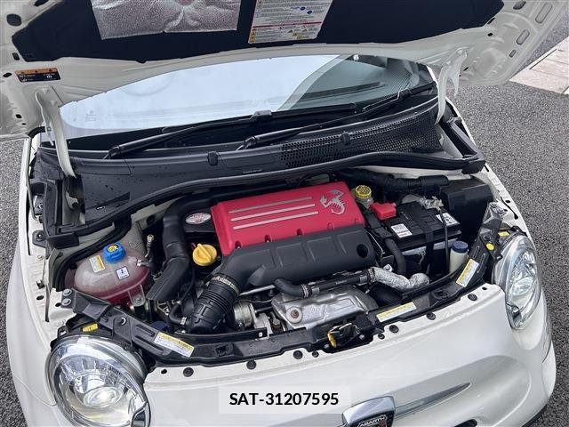 Abarth 595 2018-05 1202188-8