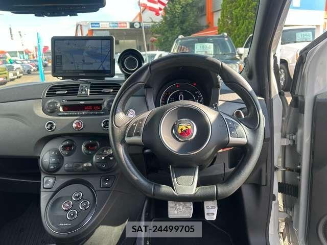 Abarth 595 2016-01 1275180-13