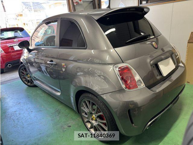 Abarth 595 2016-04 1329329-6
