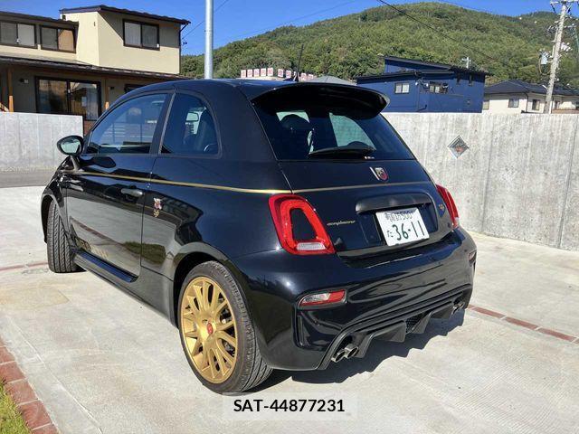 Abarth 595 2020-12 1353132-2