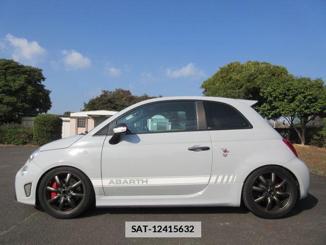 Abarth 595 2020-09 1583520-10
