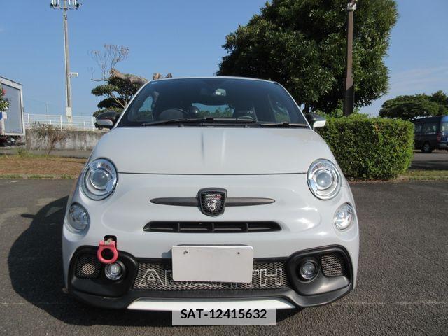 Abarth 595 2020-09 1583520-3