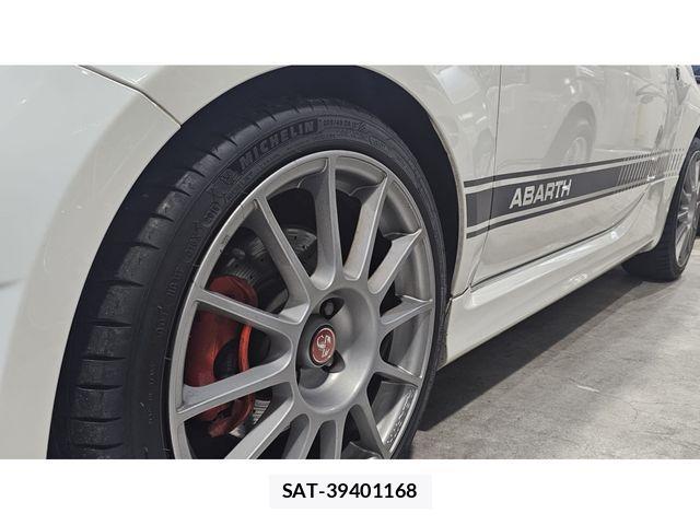 Abarth 595 2013-05 3370797-10