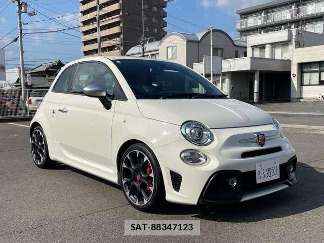 Abarth 595 2017-03 3657902-2