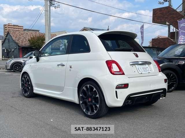 Abarth 595 2017-03 3657902-5