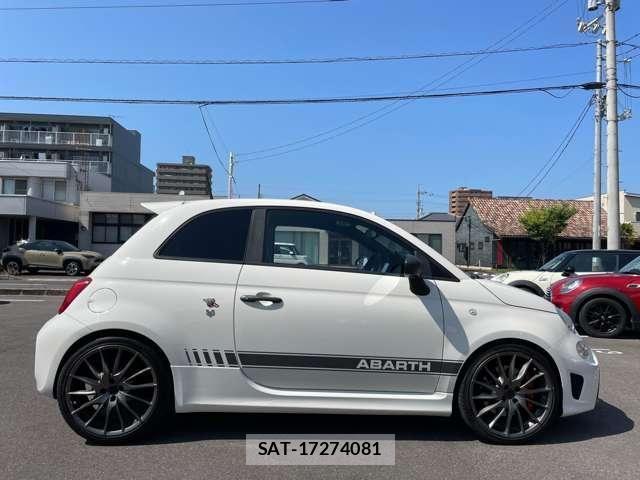 Abarth 595 2018-07 3657897-2