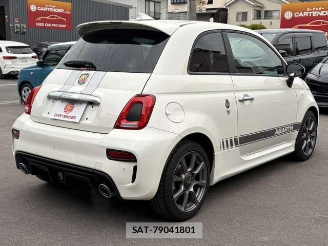 Abarth 595 2019-12 5859035-2