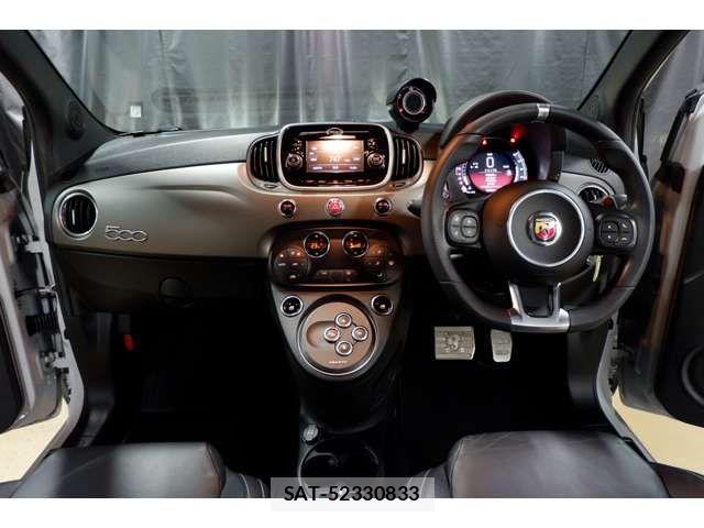 Abarth 595 2017-10 5859036-10