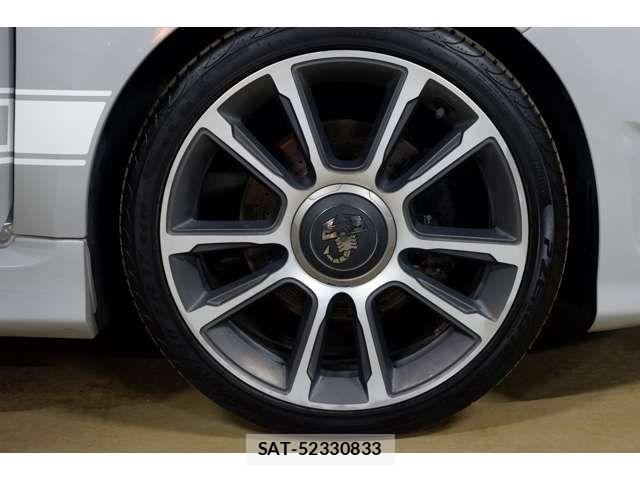 Abarth 595 2017-10 5859036-3