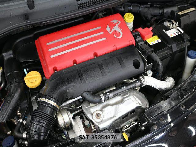 Abarth 595 2022-03 6008164-6