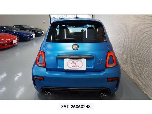 Abarth 595 2022-05 6008165-4