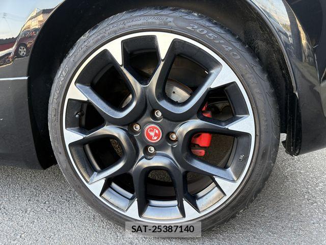 Abarth 595 2019-09 6610220-19