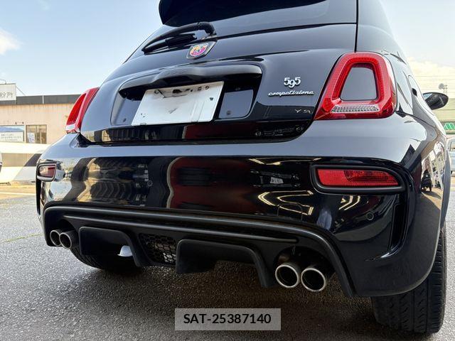 Abarth 595 2019-09 6610220-21