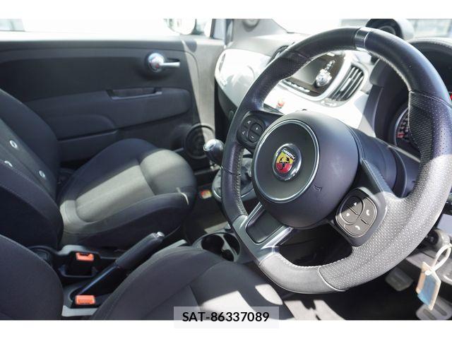 Abarth 595 2017-09 6610218-11