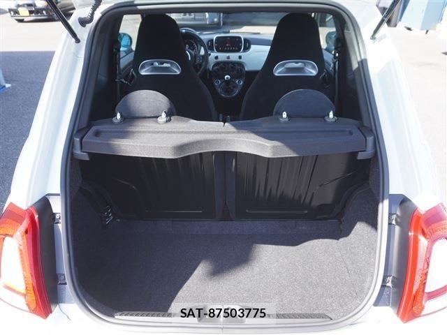 Abarth 595 2022-02 6674768-12