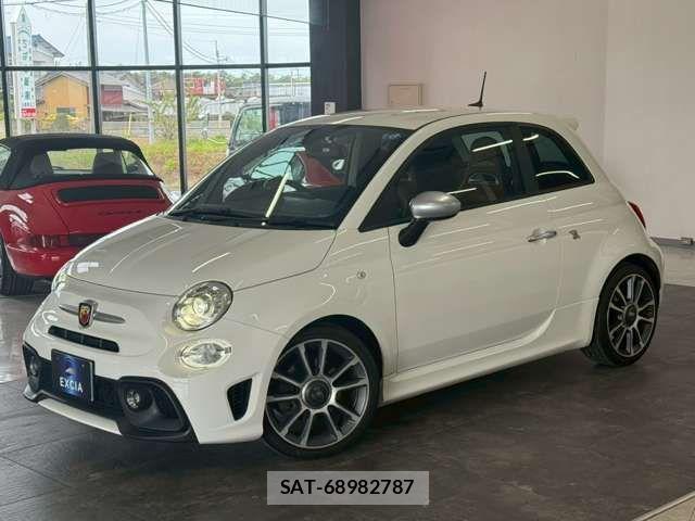 Abarth 595 2023-02 6715534-3
