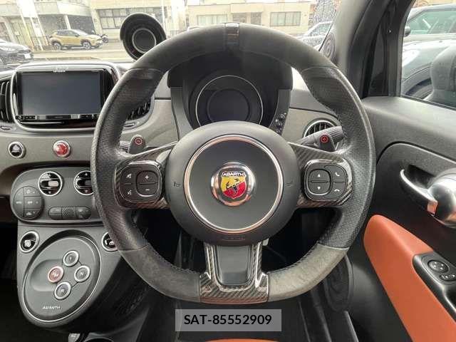 Abarth 595 2017-06 6715535-11