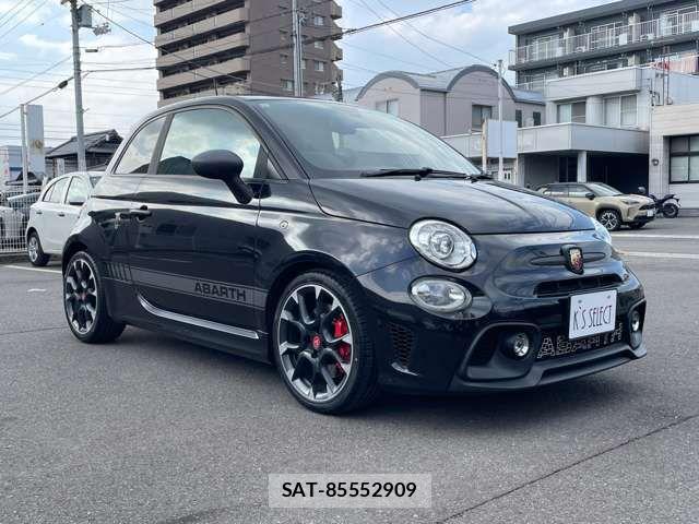 Abarth 595 2017-06 6715535-2