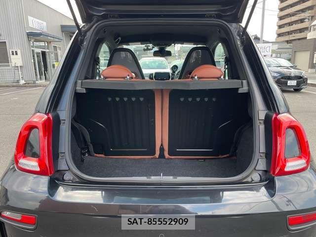 Abarth 595 2017-06 6715535-6
