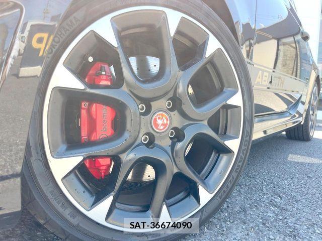 Abarth 595 2020-08 6750714-13