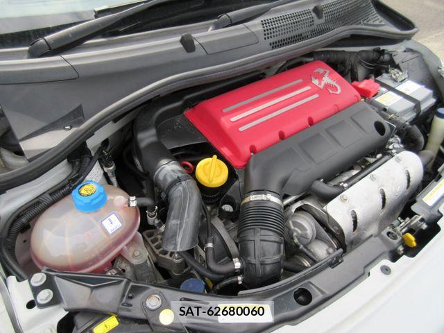 Abarth 595 2015-12 6790668-20