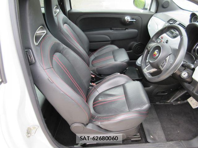 Abarth 595 2015-12 6790668-22
