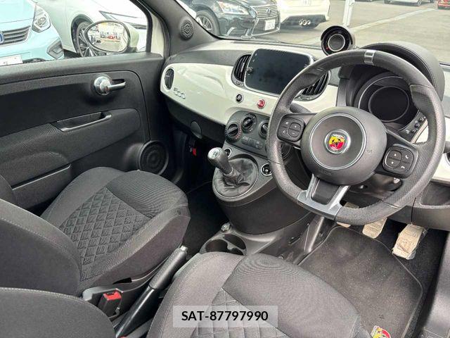 Abarth 595 2021-05 6901161-24