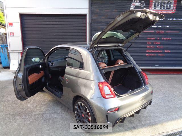 Abarth 595 2018-10 6985969-14