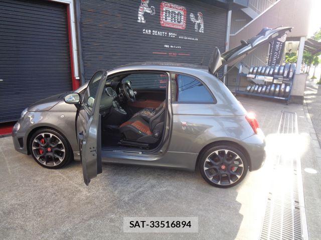 Abarth 595 2018-10 6985969-16