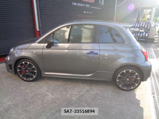 Abarth 595 2018-10 6985969-17