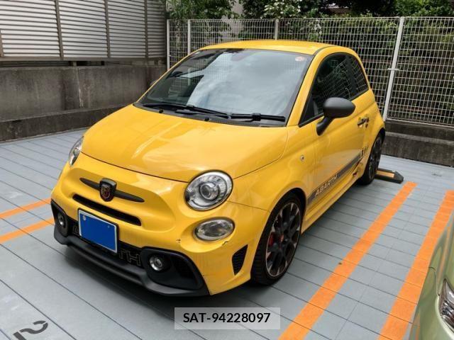 Abarth 595 2017-06 7057030-2
