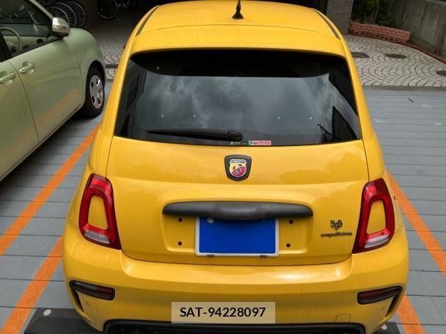 Abarth 595 2017-06 7057030-3