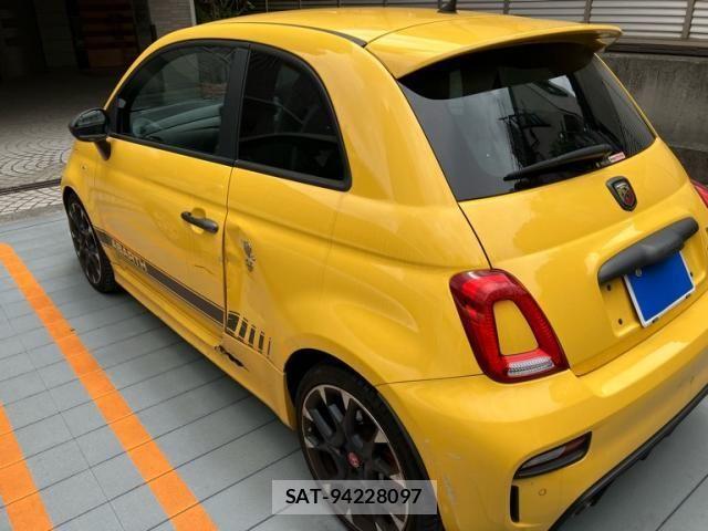 Abarth 595 2017-06 7057030-4