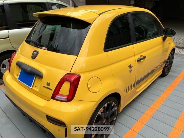 Abarth 595 2017-06 7057030-5