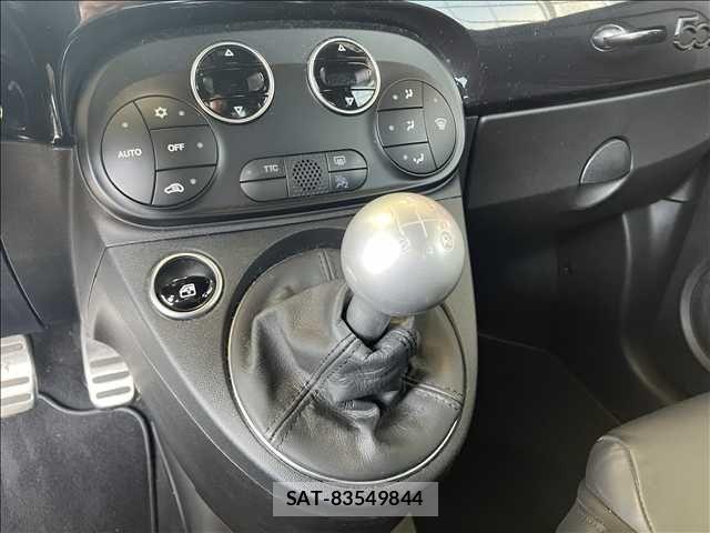 Abarth 595 2021-02 7057011-16
