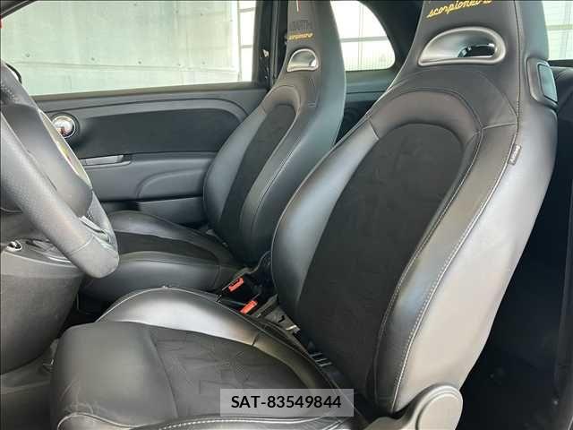 Abarth 595 2021-02 7057011-2