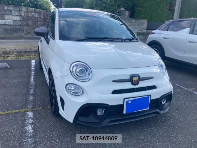 Abarth 595 2020-09 7213856-1