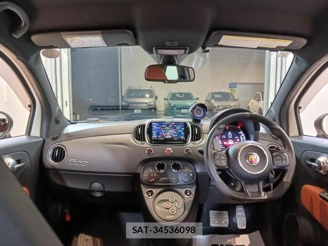 Abarth 595 2019-05 7213850-18