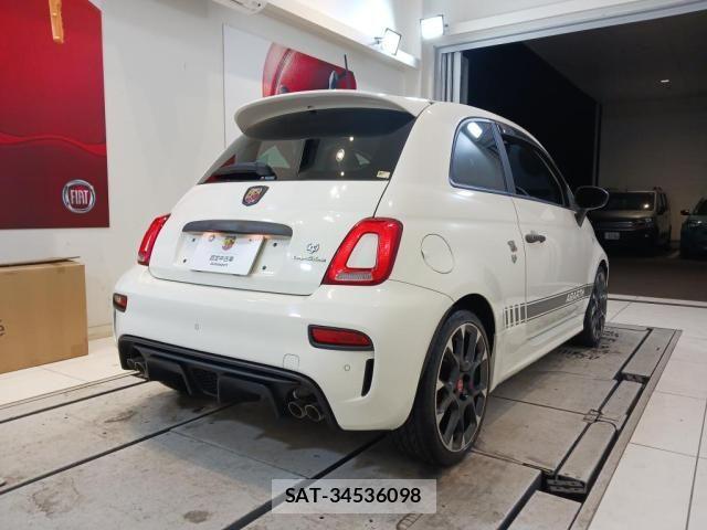 Abarth 595 2019-05 7213850-3