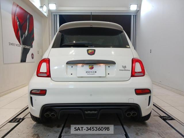 Abarth 595 2019-05 7213850-4